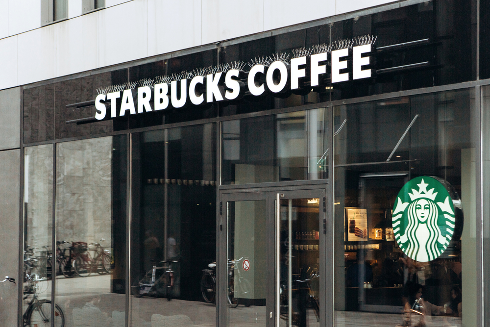 12 Benefits of Channel Letter Signage for Your Storefront